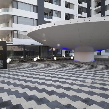 Lilou Aparthotel *
